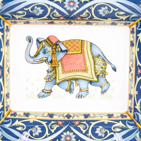 RARE Wedgwood Porcelain Blue Elepant Trinket Dish - 1992 - Picture 2 of 5